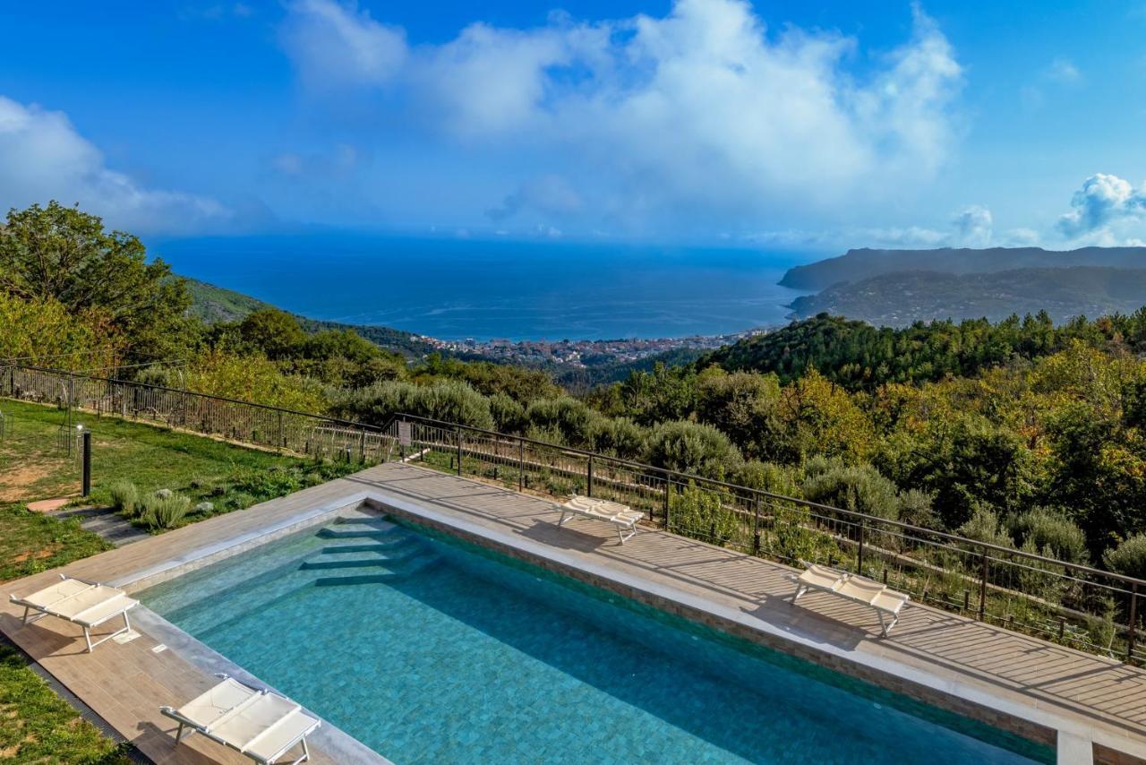 Agriturismo Cascina Trevo スポトルノ エクステリア 写真